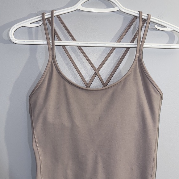 32 Lululemon Free To Be Tank *Nulu - Picture 4 of 11